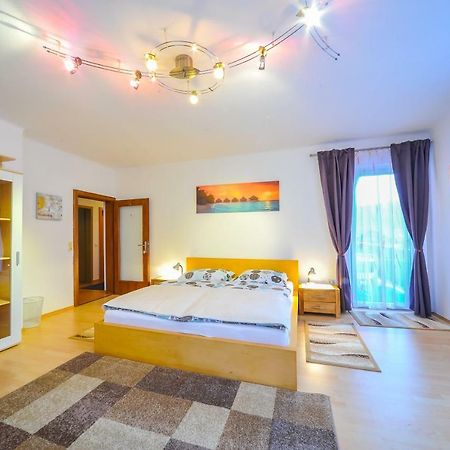 Privatzimmer Haus Erika Sankt Peter-Freienstein Экстерьер фото