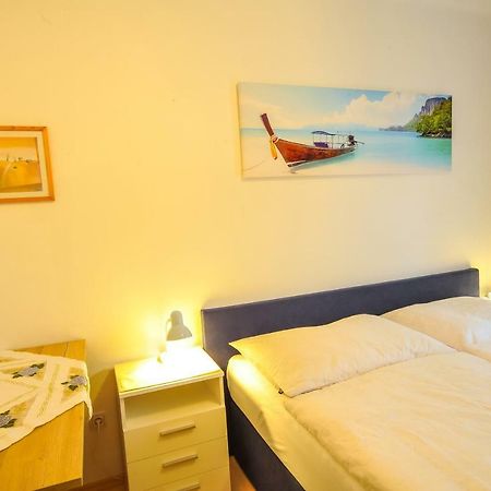 Privatzimmer Haus Erika Sankt Peter-Freienstein Экстерьер фото