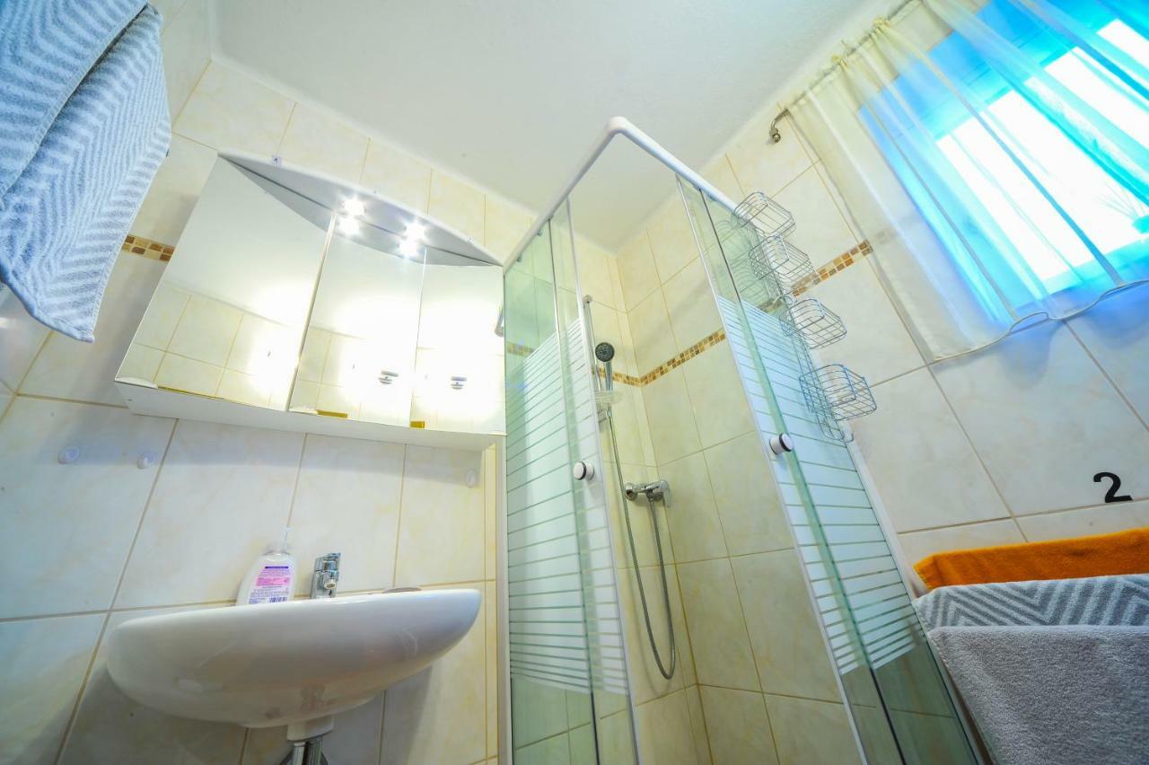Privatzimmer Haus Erika Sankt Peter-Freienstein Экстерьер фото