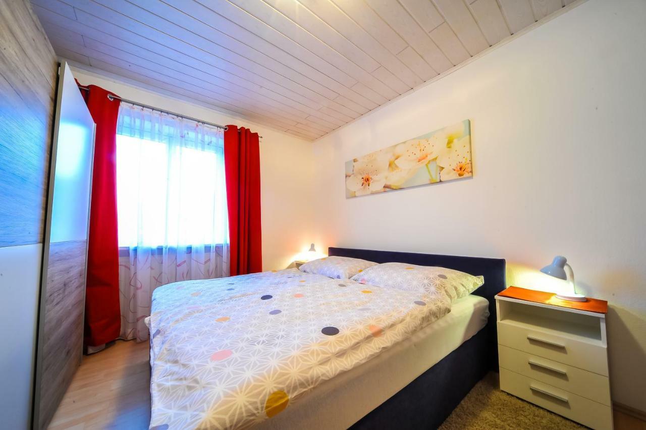 Privatzimmer Haus Erika Sankt Peter-Freienstein Экстерьер фото